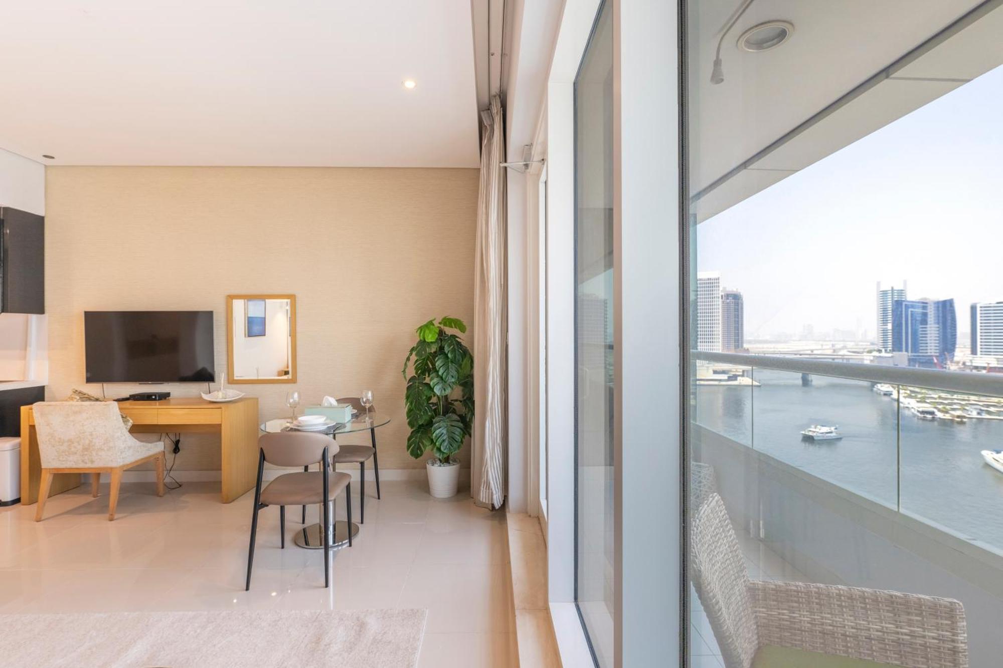 Damac Canal Views Residences ดูไบ ภายนอก รูปภาพ