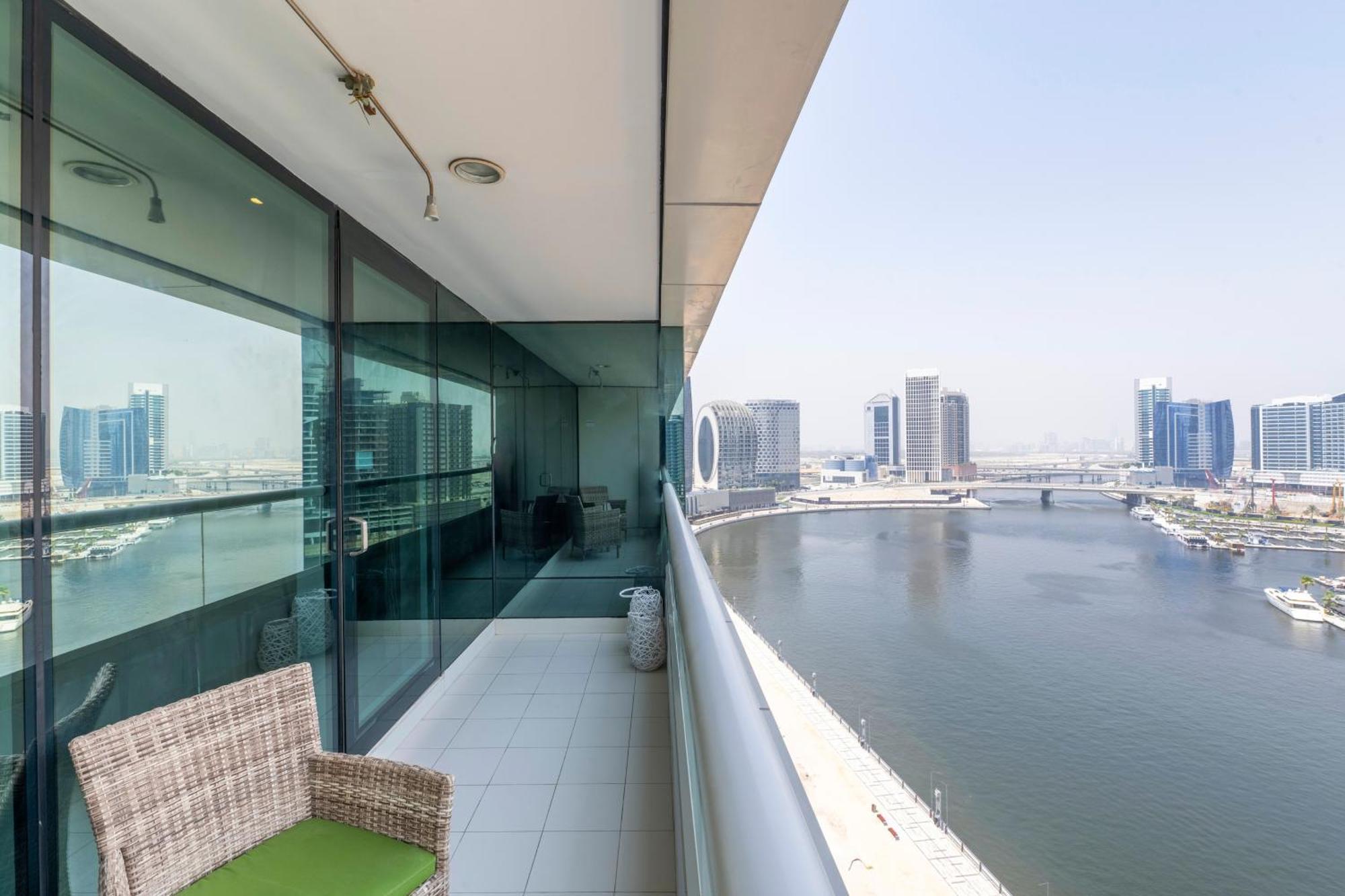Damac Canal Views Residences ดูไบ ภายนอก รูปภาพ
